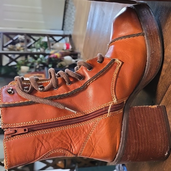 Y2K Frye Villager Lace Ups Size 7  Zip Closure Platform Perfection 3 Inch Heel - Picture 5 of 11